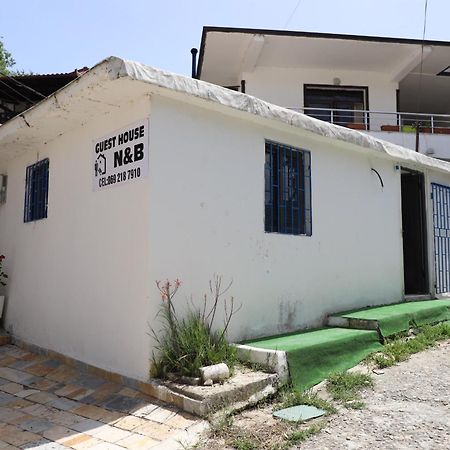 Guesthouse N&B Berat Exterior foto